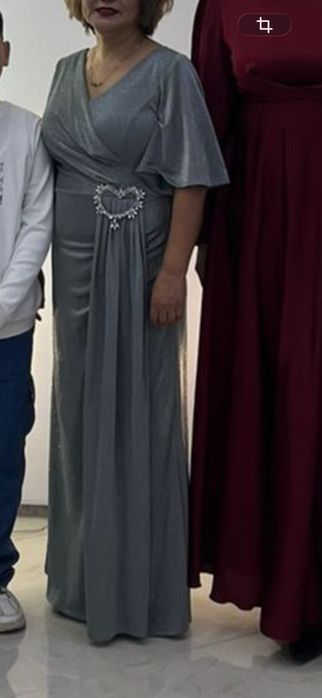 Продается платье