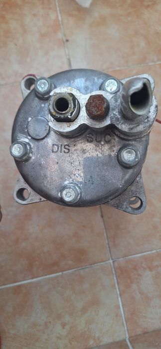 Компрессор  кондиционера на Isuzu