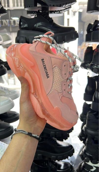 Balenciaga dama roz