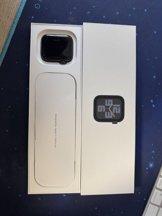 Apple Watch SE 2 44mm Midnight M/L GPS