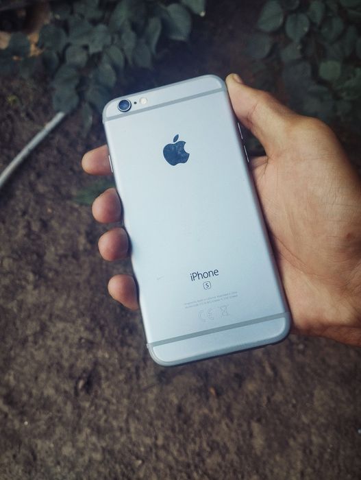Продам iPhone 6s 64GB