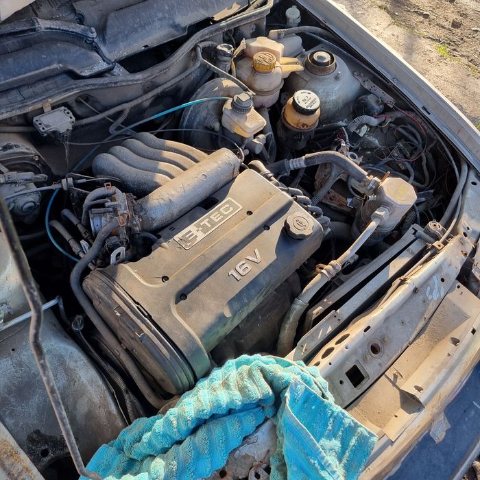 Продам автомобиль некся 1