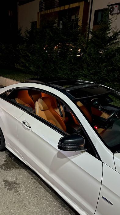 MERCEDES-BENZ E-Class 2011 — imagine 3