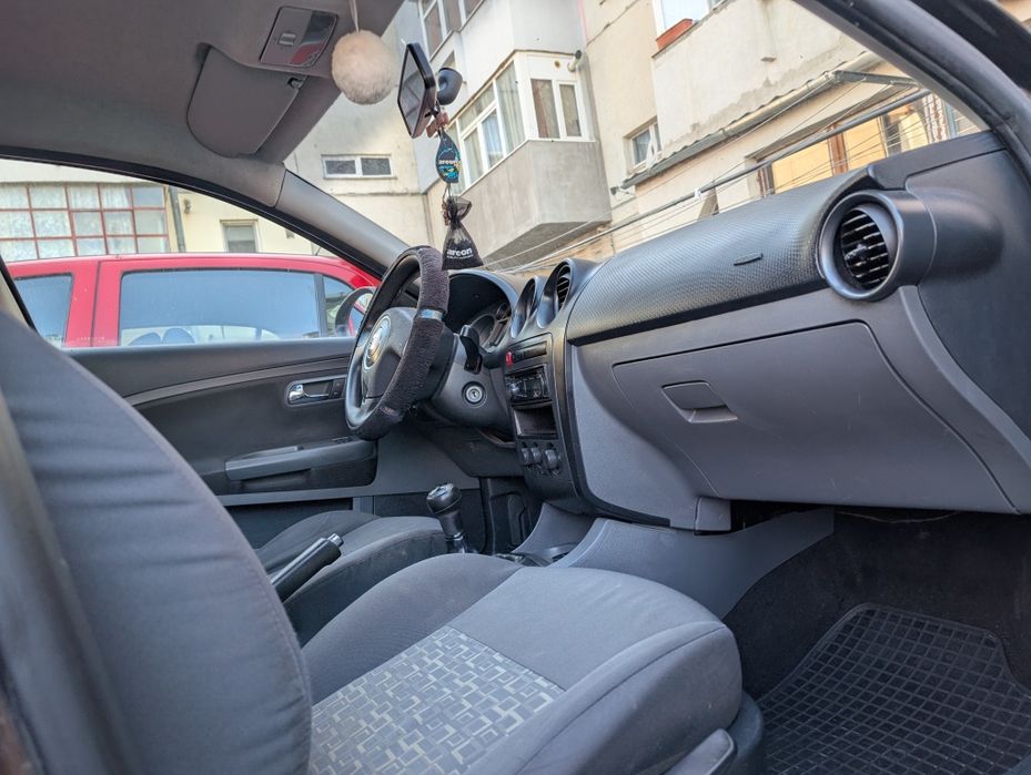 Vând Seat Ibiza 2009