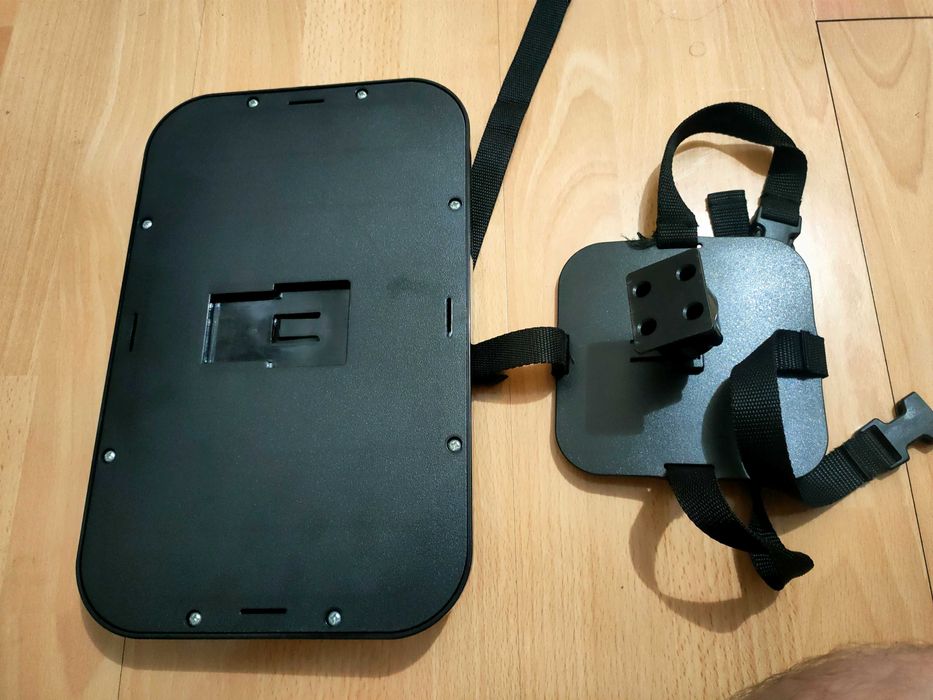 Oglindă auto bebeluș scaun spate tetieră stare excelentă 35 lei