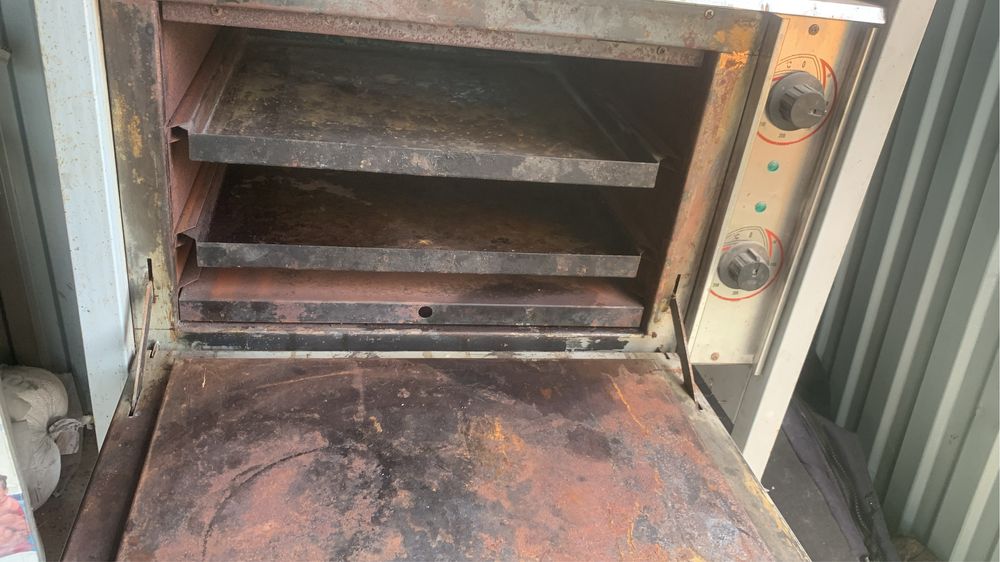 Духовой шкаф жарочный