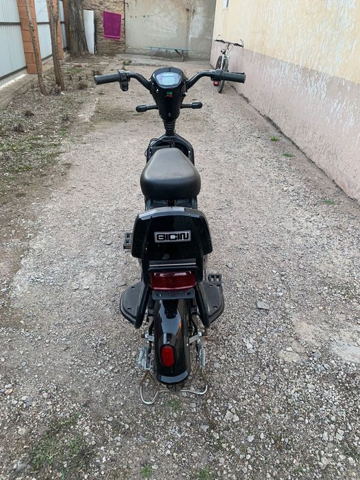 Скутер продается