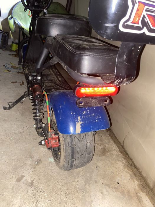 Vand/Schimb cu Iphone Mini Harley Stil, Confort și Libertate!