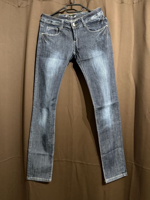 BLUGI DAMA diverse marimi