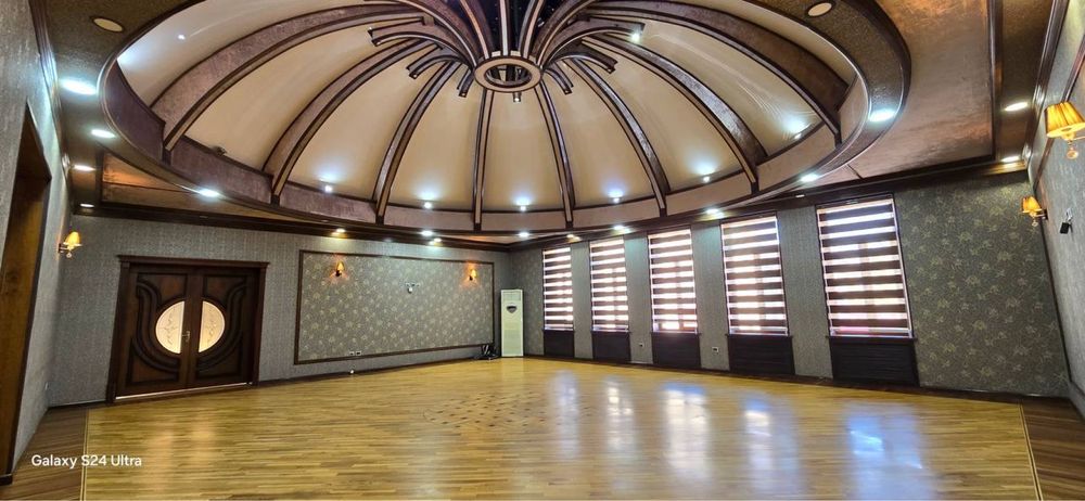 Дом  кафе Тараканчик / Ялангач  12 соток