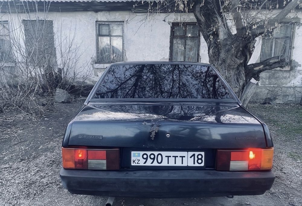 Продам машину 21099