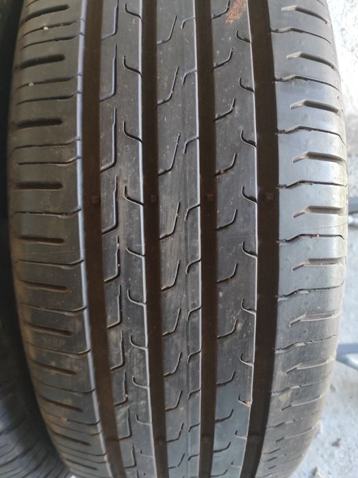 215/55/17 Continental