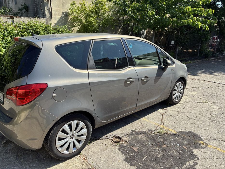 Opel Meriva 2011