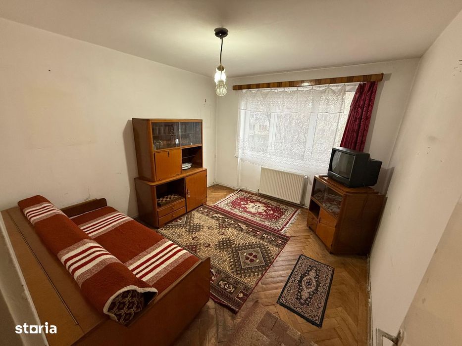 Str. I. L. Caragiale – Ap. 3 camere, et. III din IV
