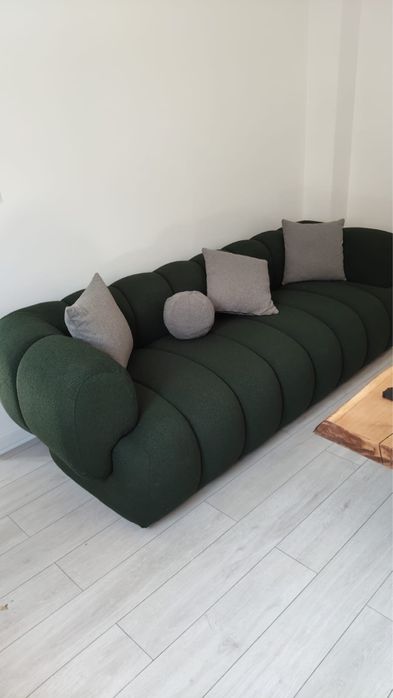 Vand canapele firma Micadoni