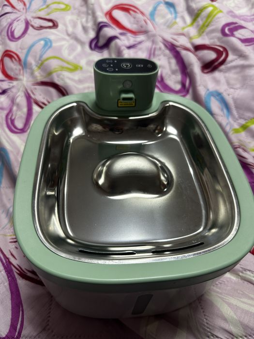 Автоматична поилка за котки