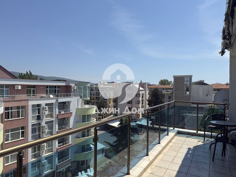 Продава се Двустаен апартамент в к.к. Слънчев бряг - 78 кв.м за 1000 €/кв.м - Снимка #10