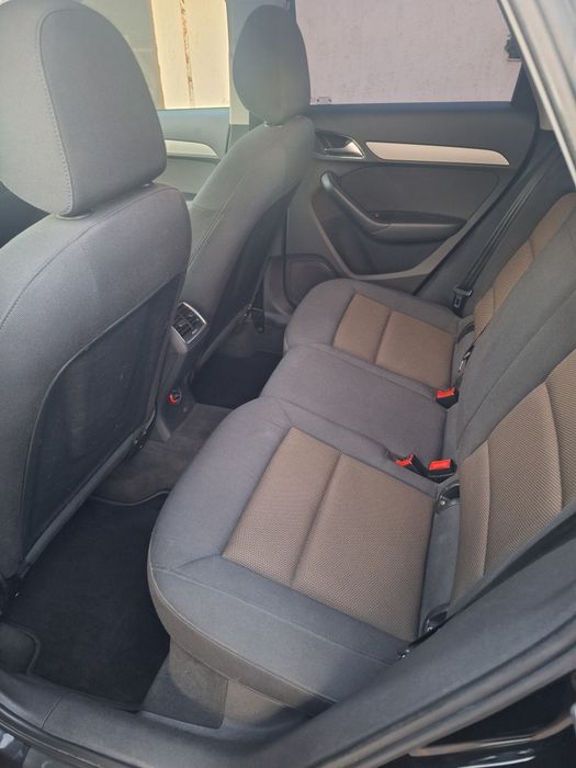 Vând Audi Q3 TDI tel  0746206829