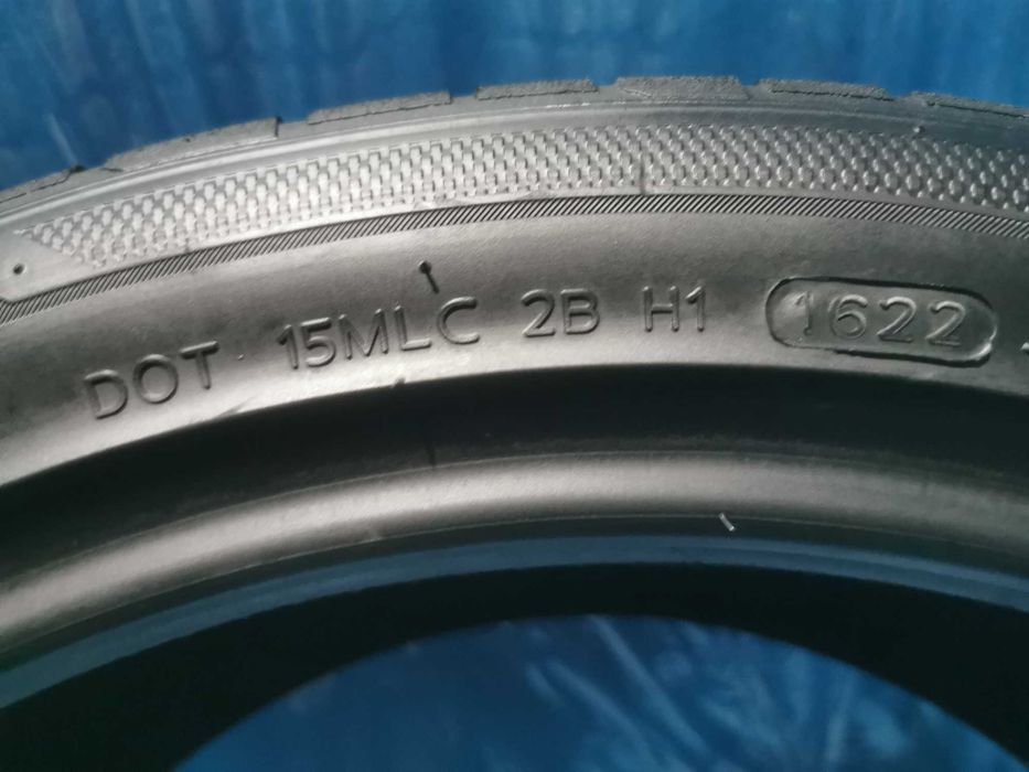 245/40 ZR19 hankook 2 bucati