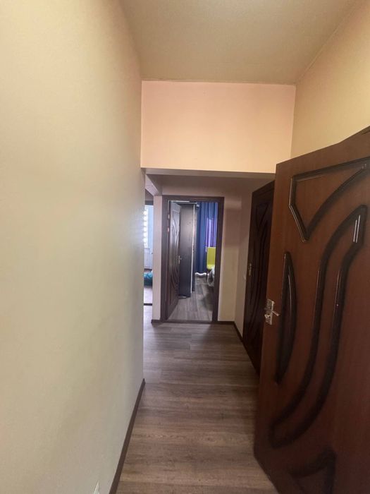 Продам 4-комнатную квартиру Сергели 2 на пятом этаже 4/5/5