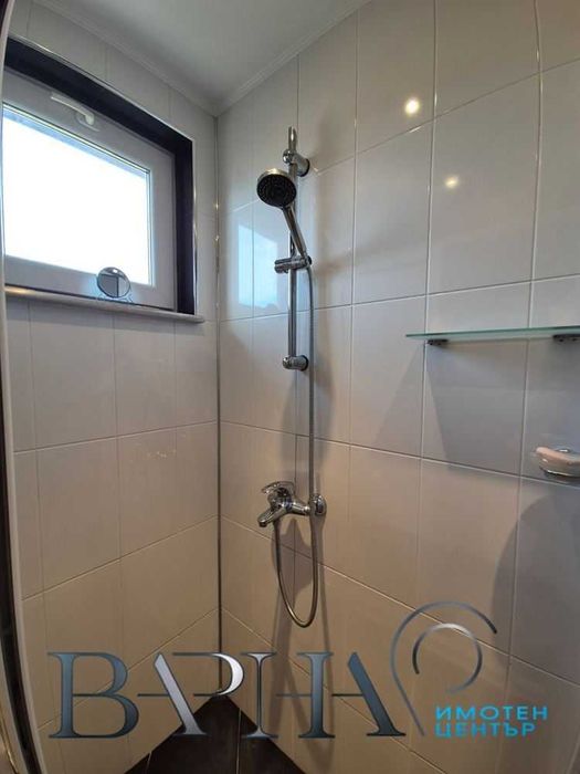 Дава се под наем Двустаен апартамент в Варна, Център - 60 кв.м за 398.82 € - Снимка #10