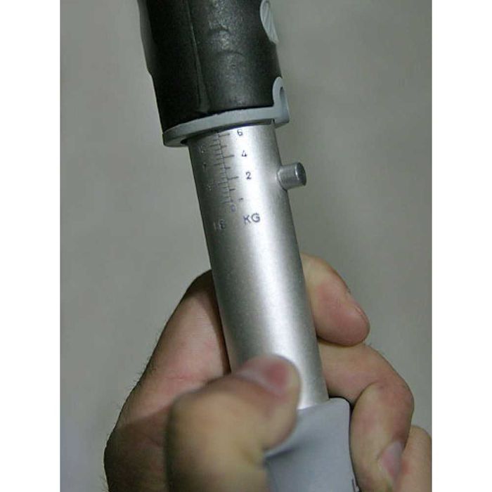 Клещи за уста с кантар  (FISH GRIP) 23.00 КГ. Риболовен грипер