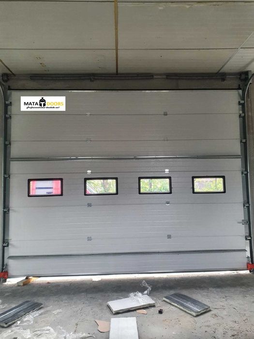 Usa L4xH4 gri.Usi sectionale/rezidentiale/industriale/garaj/hale