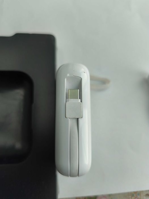 Baterie externa - power bank 10000 mAh 66 W