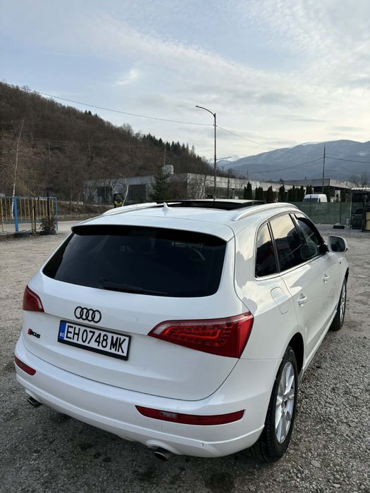 AUDI Q5 3.0TDI Панорама/Навигация/Кожа