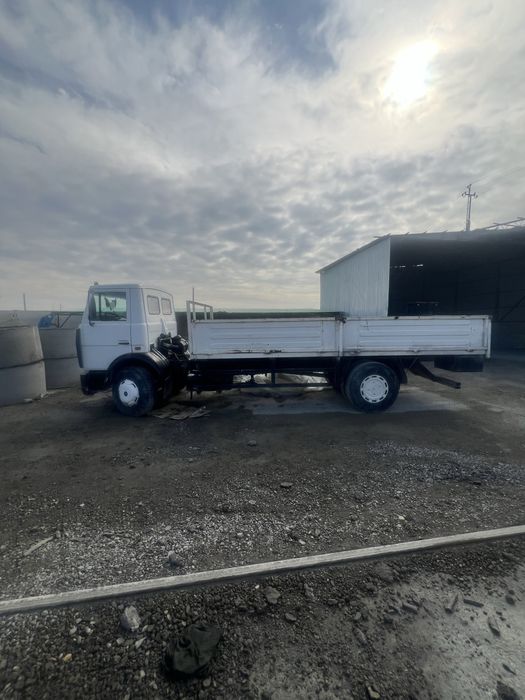 Super maz sotiladi dakument manipulator  edalni