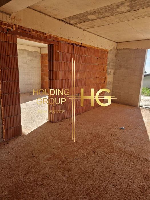 Продава се Двустаен апартамент в Варна, Бриз - 104 кв.м за 1529 €/кв.м - Снимка #4