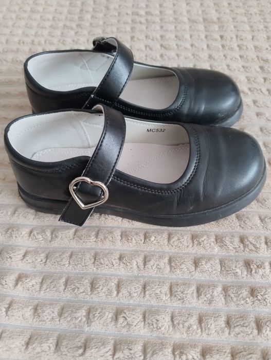 Pantofi fete mărimea 32