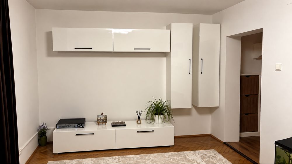 Apartament de vânzare, mobilat și utilat