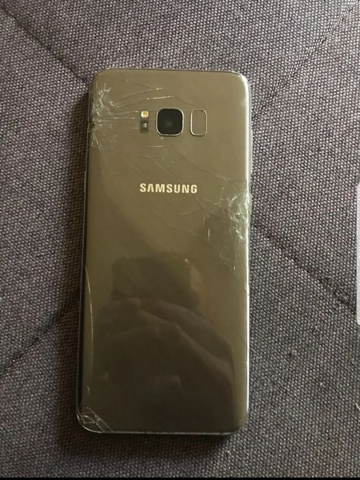 Продам s8+ без коробки