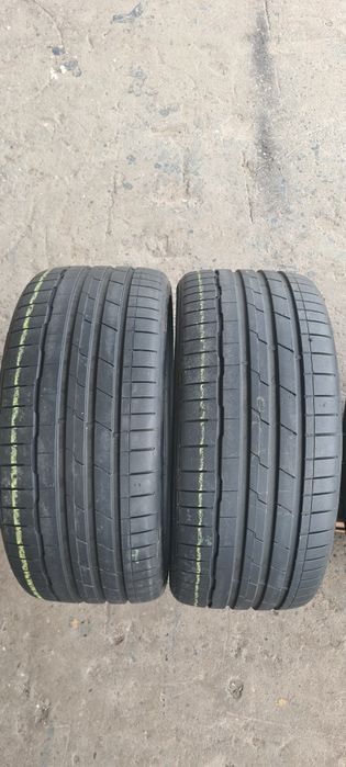 4 anvelope vara Hankook,235/35/19.