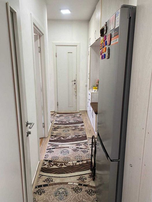 Srochno! Yangihayotda 2 xonali uy sotiladi. 60000$ kelishiladi.