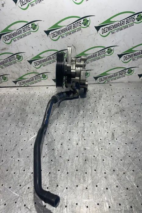 Pompa servodirectie mecanica Mercedes-Benz C-Class 2008