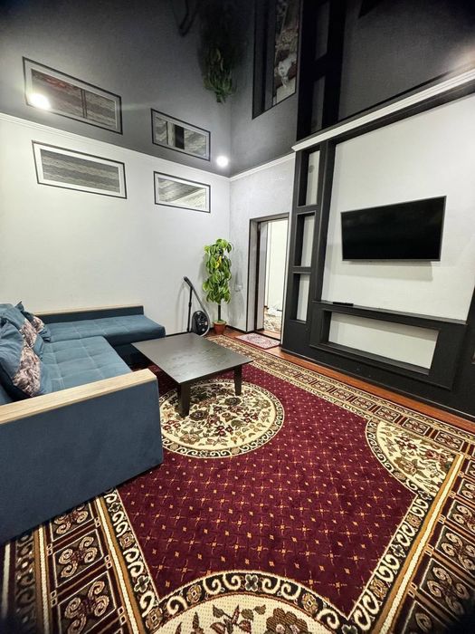 Сдается 2x комнатная квартира 
С обстановкой 
Горде Алмалыке
Космосе