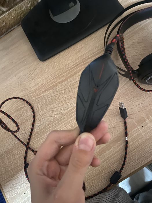 vand carti scorpion