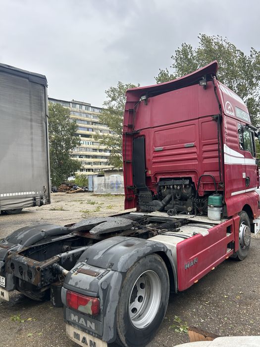 Man TGA 460, Mercedes Atego