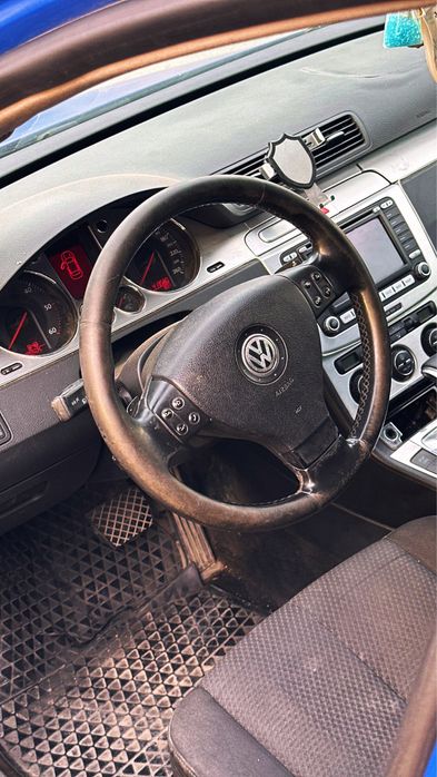 passat b6 (nu mai are talon)