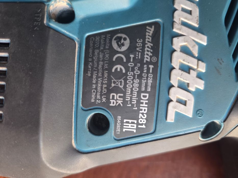 Coican rotopercutor Makita DHR281 -Defect