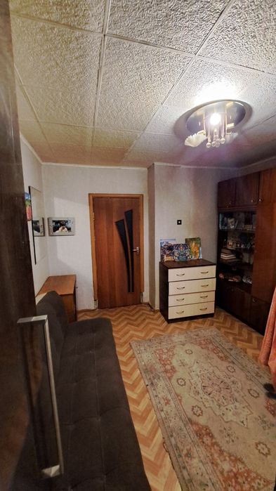 Продам 4х комнатную квартиру