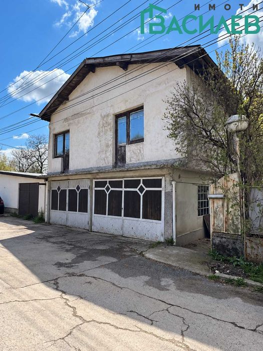 Продава се Къща в Перник, Църква - 270 кв.м за 1038 €/кв.м - Снимка #14