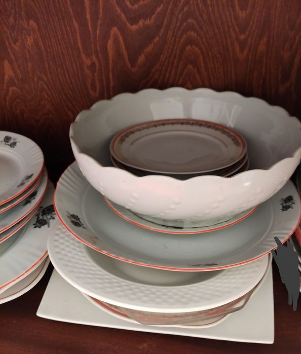 Farfurii vechi la pretul de 7 lei !