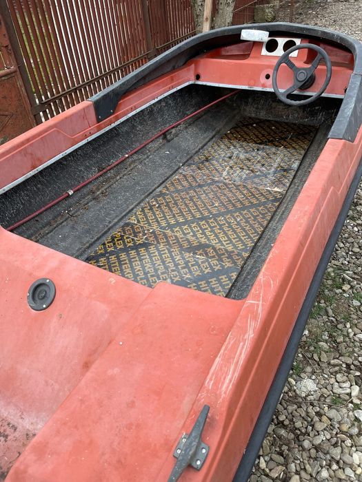 Barca de viteza Fletcher 140 gto