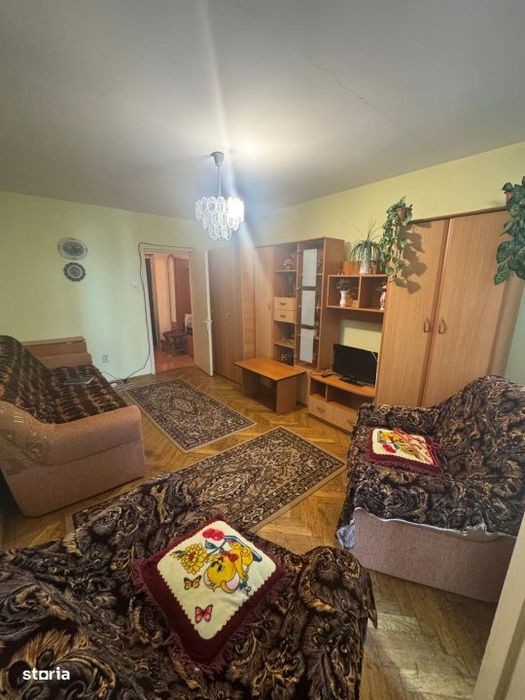 Apartament cicular  2 camere zona Nanterre