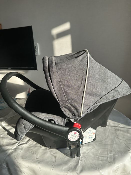 Продам автолюльку