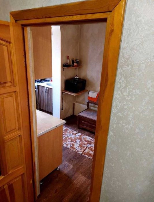 Юнусабад 12, 3/2/4 Продается не торец ор-р Метро Туркистан
