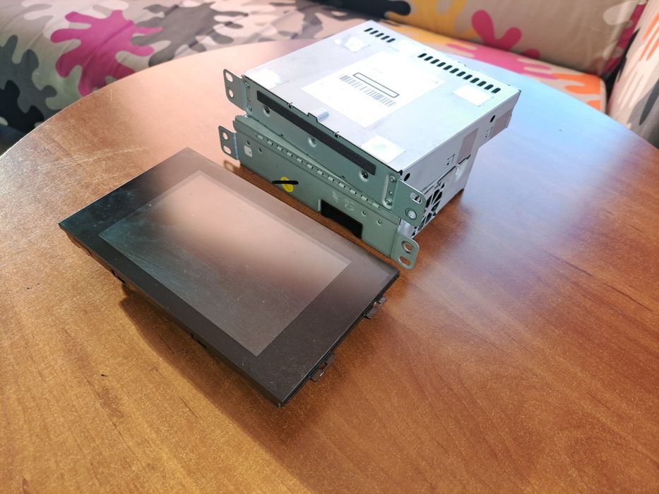 Дисплей и CD плеър за Пежо 308 след 2014г